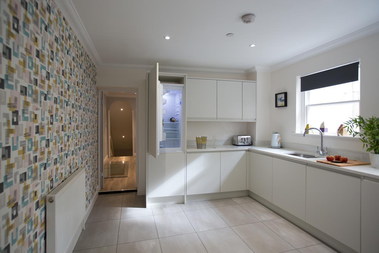 Ceres Newly Refurbished 3 Bedroom In Heart Of 巴斯 外观 照片